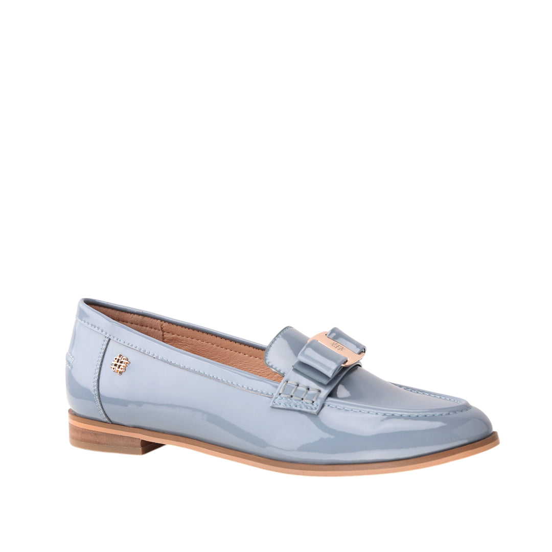 Calzado Hush Puppies para mujer Mocasines Nisa color celeste